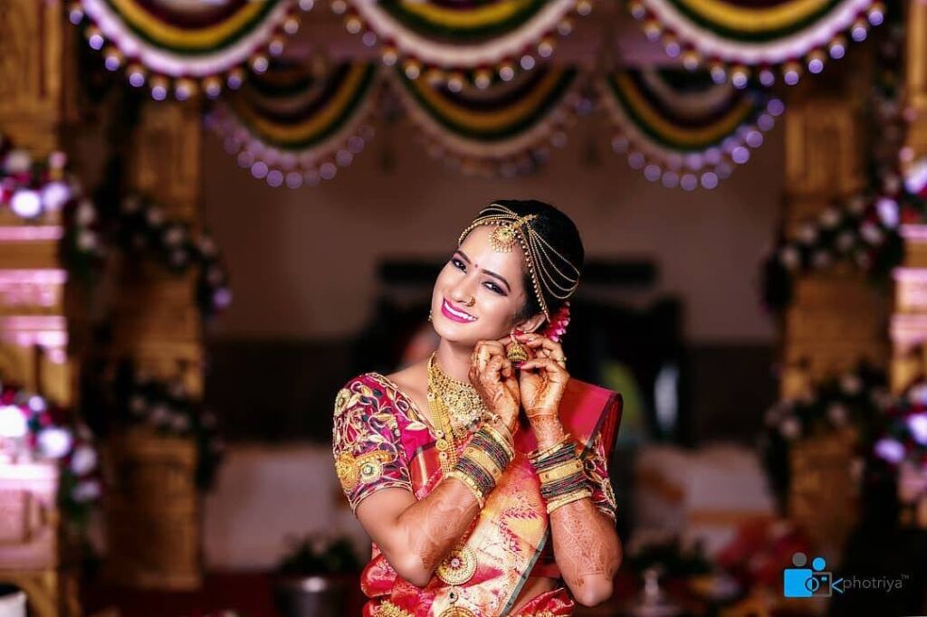 Timeless Beauty: Banarasi Sarees for Wedding Bliss